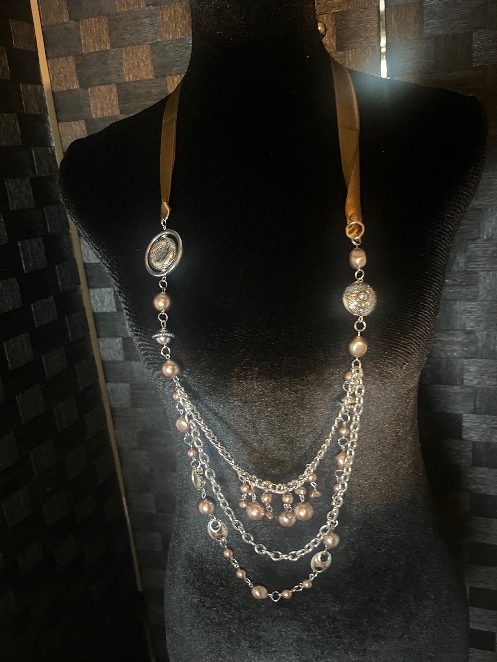 paparazzi Silver & Champagne Multi-Strand Pearl Pendant Necklace